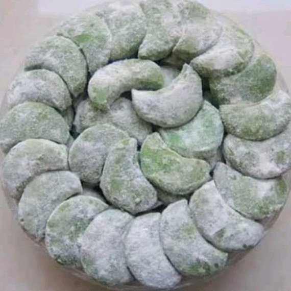 

KUE PUTRI SALJU PANDAN 1 pack 500g Manis Gurih