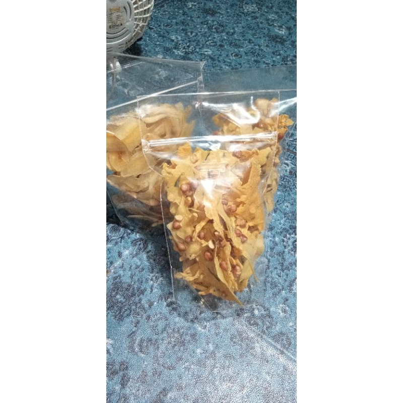 

cemilan keripik pisang