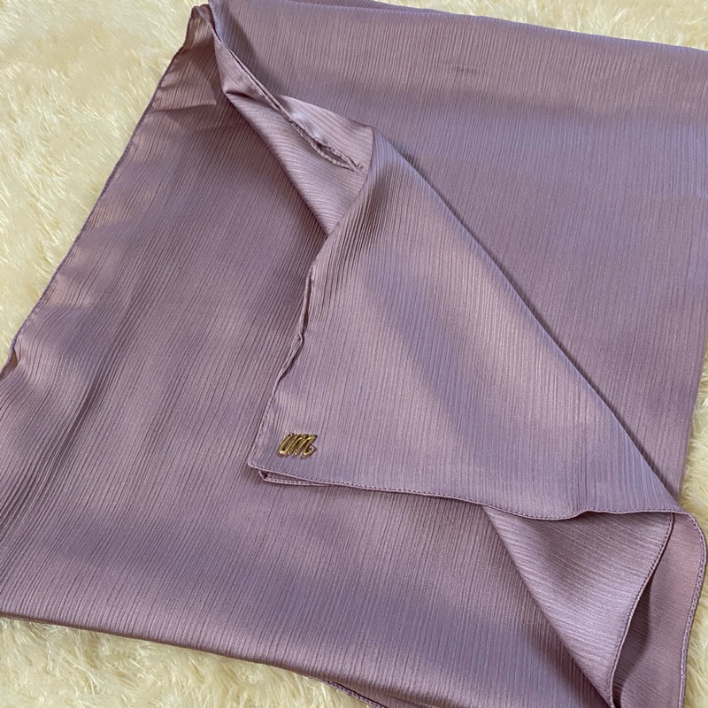 Preloved pashmina silk premium  UMAMA SCARF