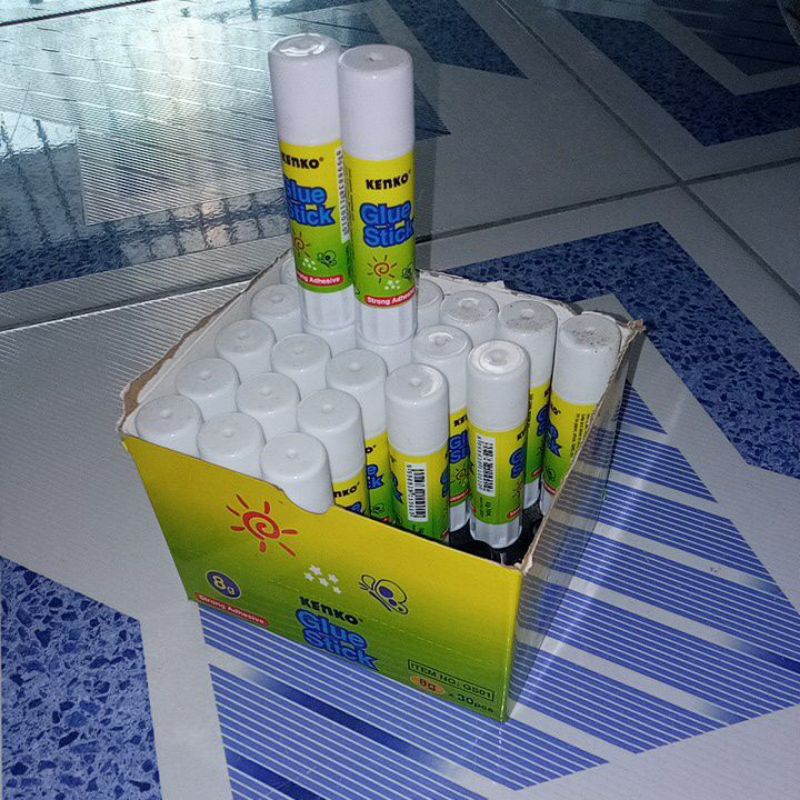 

Lem glue stik kenko 8 gr