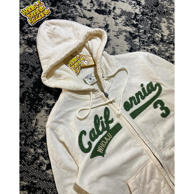 WHOAU ORIGINAL SECOND