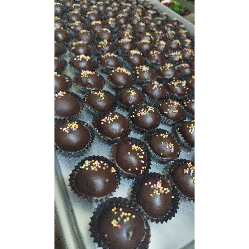 

coklat ball cookies