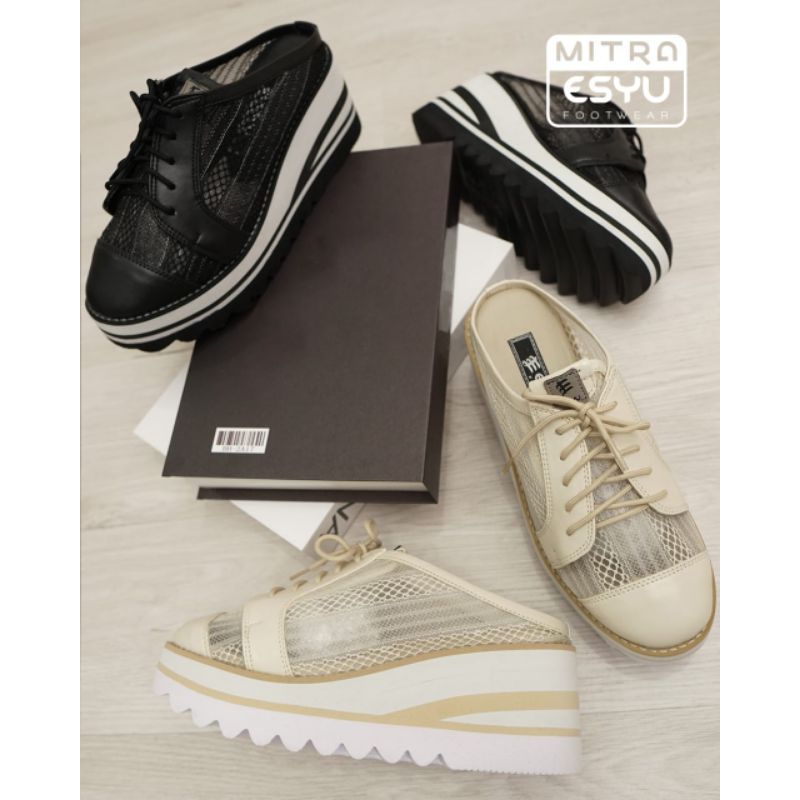 Arabella series sepatu wedges esyu