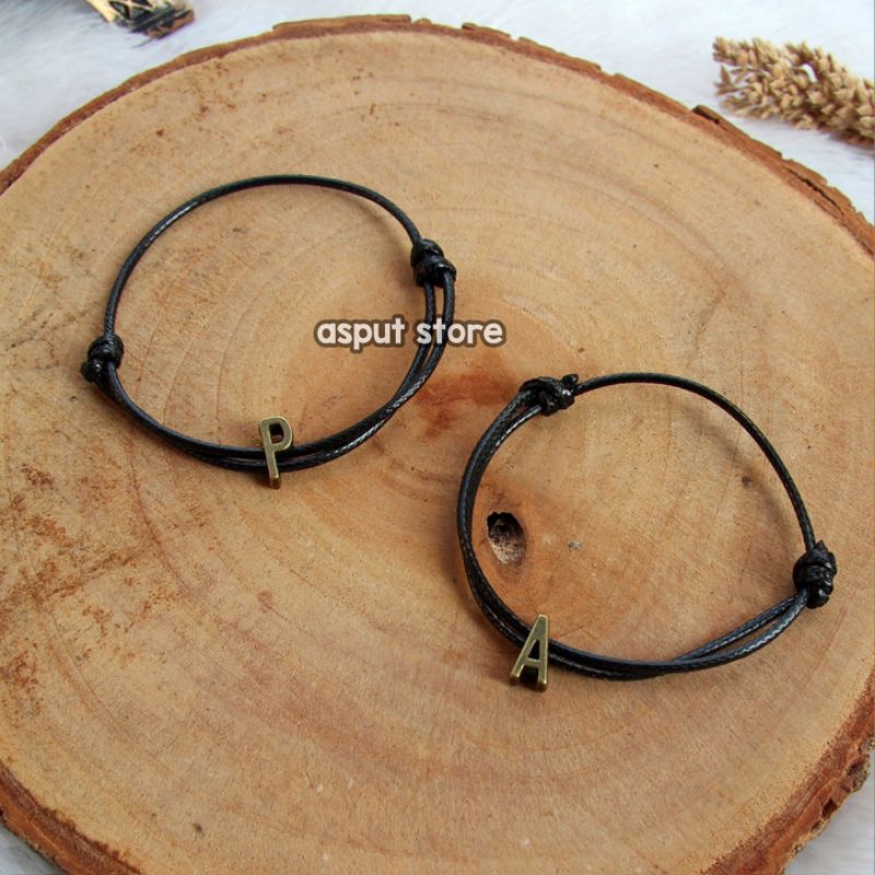 Gelang Inisial Logam / Gelang inisial huruf / gelang inisial nama / gelang nama / gelang tali hitam 