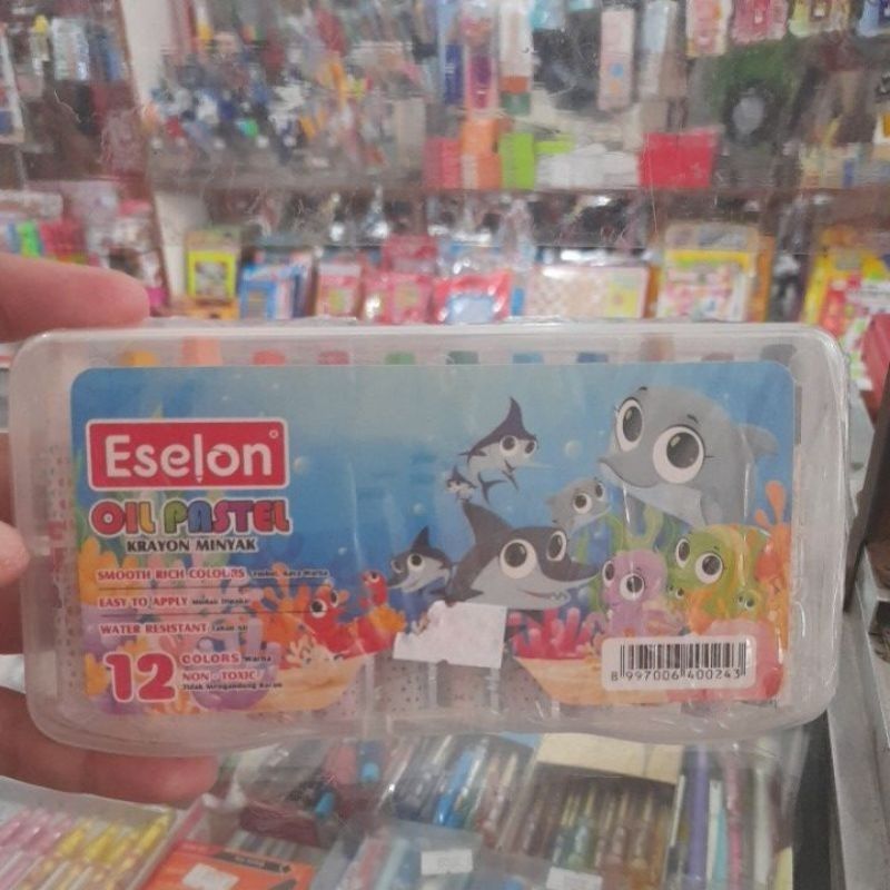

Crayon ESELON 12 Warna
