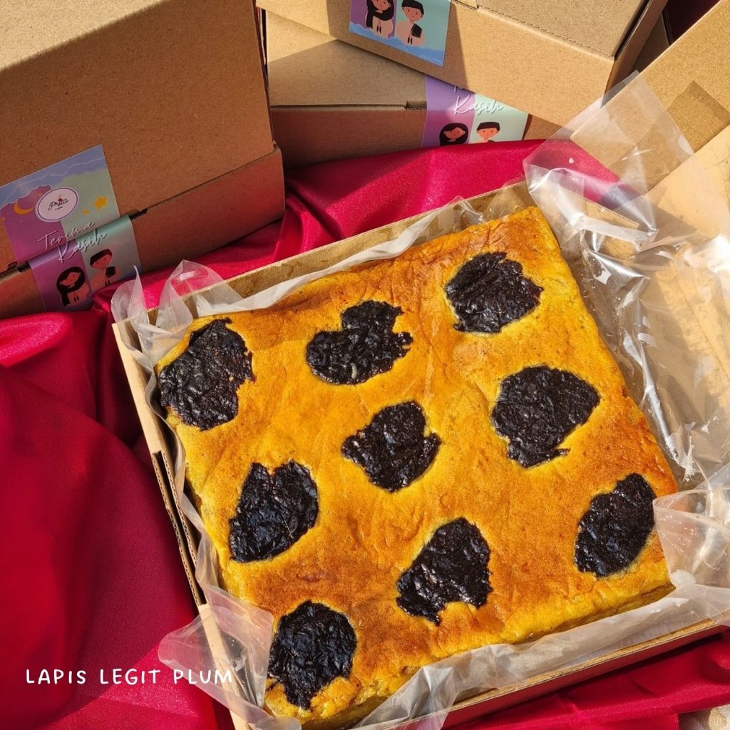 

Lapis Legit Super Plum Mandarin 20x20cm Spesial Hari Raya Imlek