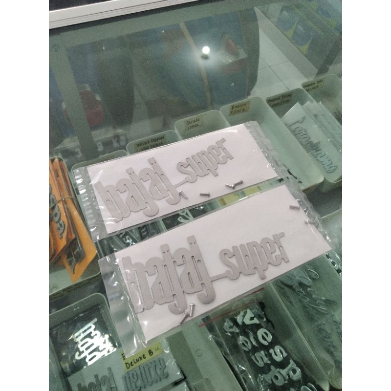 Emblem Bajaj Vespa Super