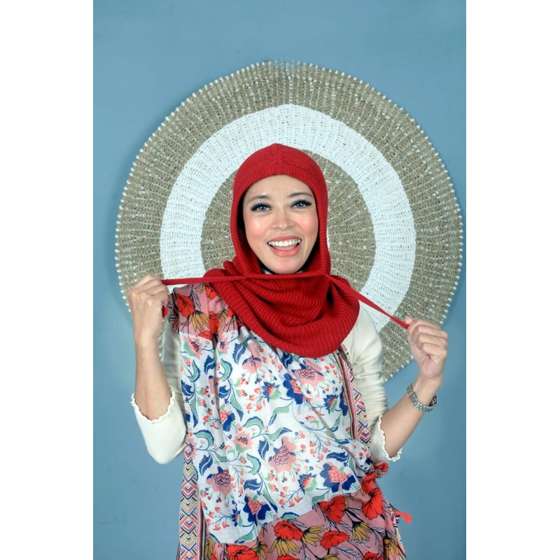 BALACLAVA / KUPLUK RAJUT HIJAB / HOODIE VALENCIAVA