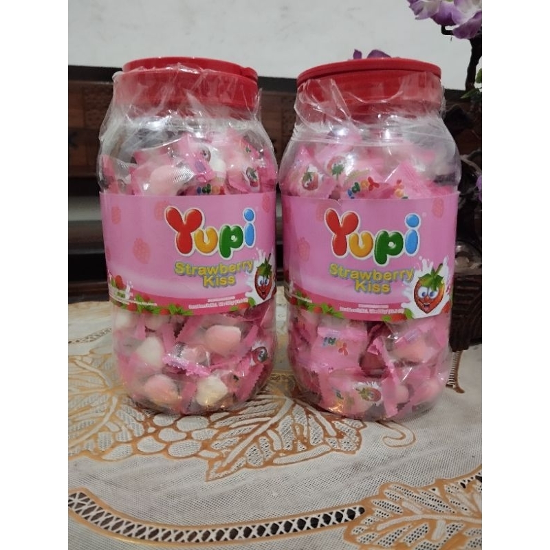 

permen yupi love..toples 300grm