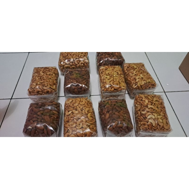 

Mete Belah goreng 1kg