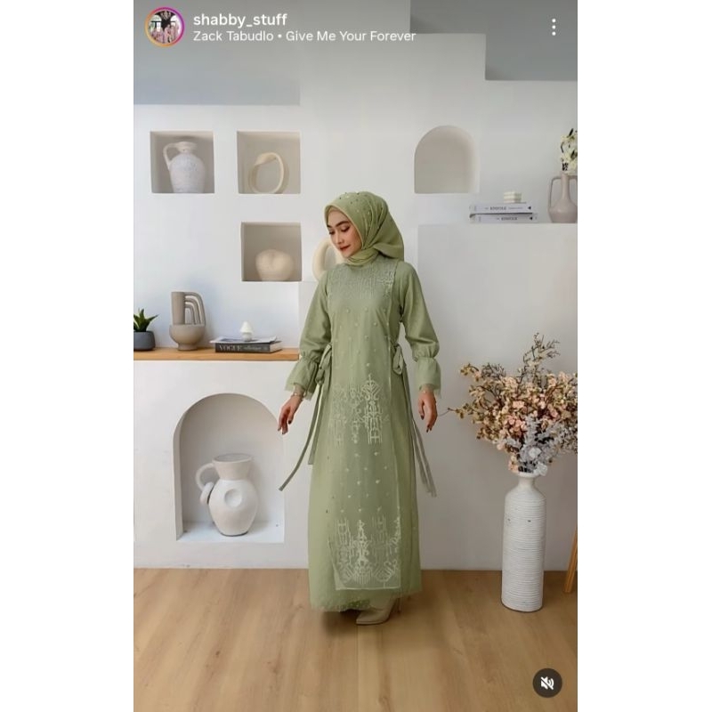 shabby stuff "mayra dotty" warna sage