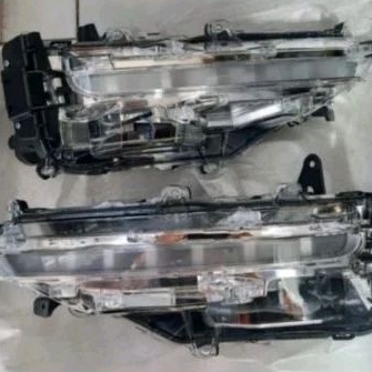 Lampu DRL sein Bumper Depan Fortuner TRD GR VRZ 2021