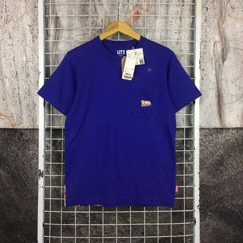 Kaos Uniqlo Second Original Uniqlo Marvel BNWT . SDA 01788 Second Bekas Preloved