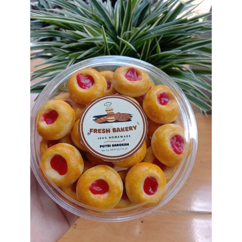 

paket kuker 100rb dapet 4 toples ukuran 250 gram