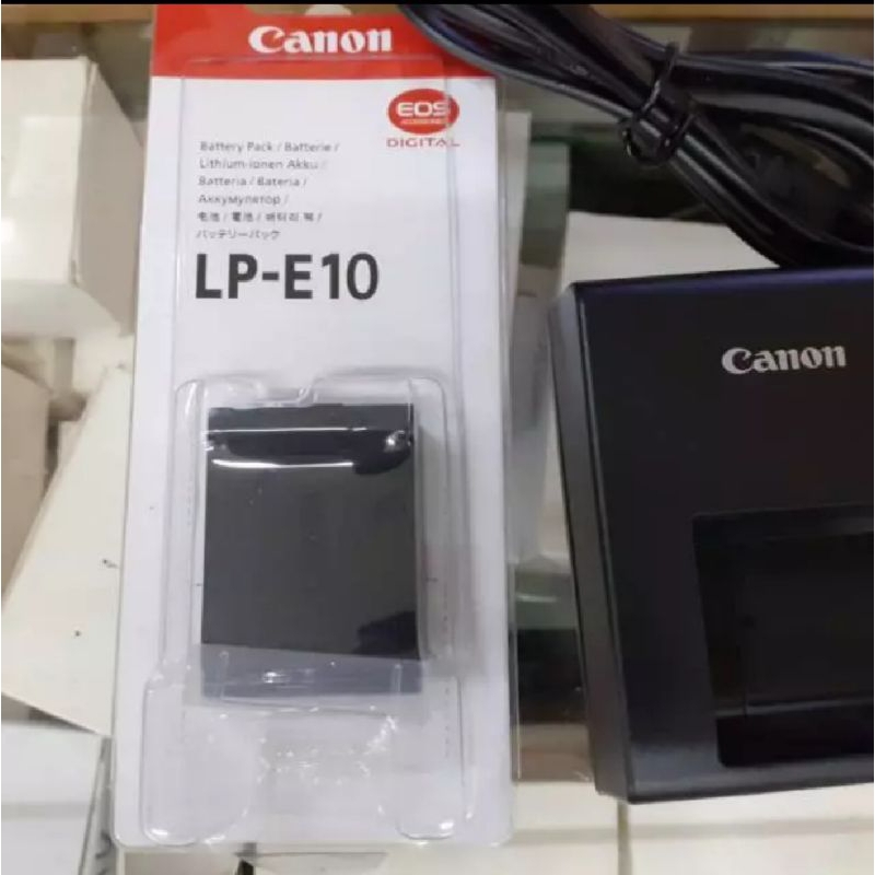 Baterai dan charger kamera canon eos 1100D 1200D 1300 D
