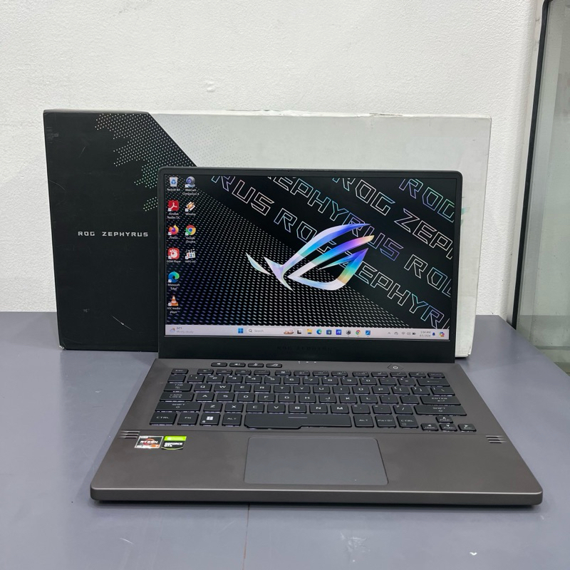 asus Zephyrus G14 amd Ryzen 7-4800 16cpu 2.9GHz ram 16/512 ssd nvidia GTX 1650
