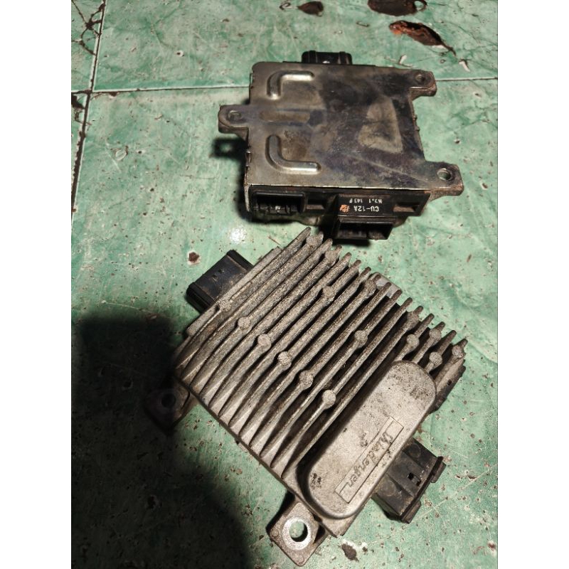 ECU CDI Vario 125 old Vario 125 Tecno KZR  barang masih bagus ori bawaan motor copotan motor