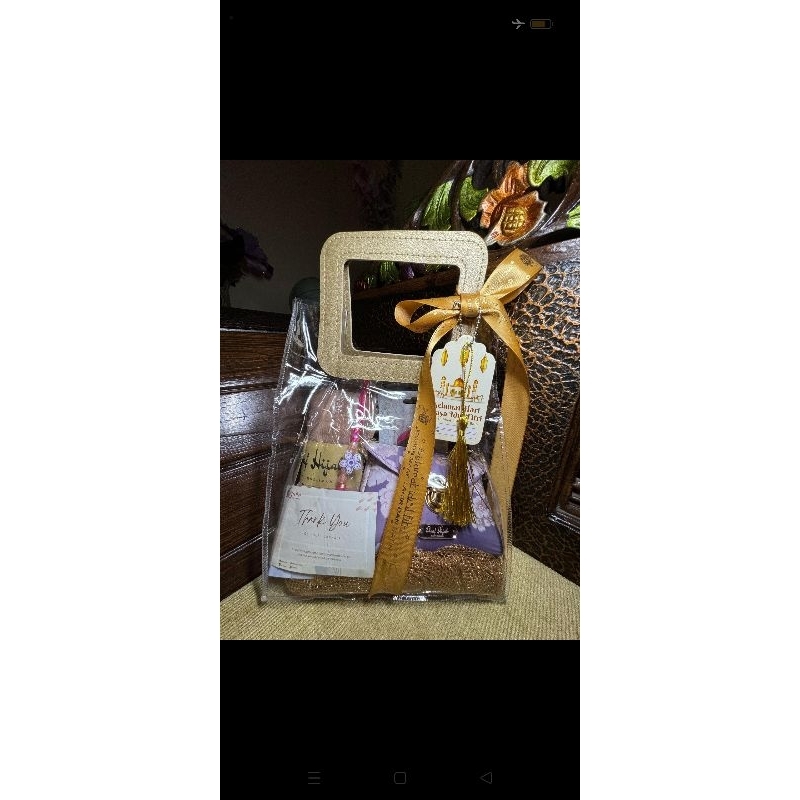 

Hampers Idul Fitri