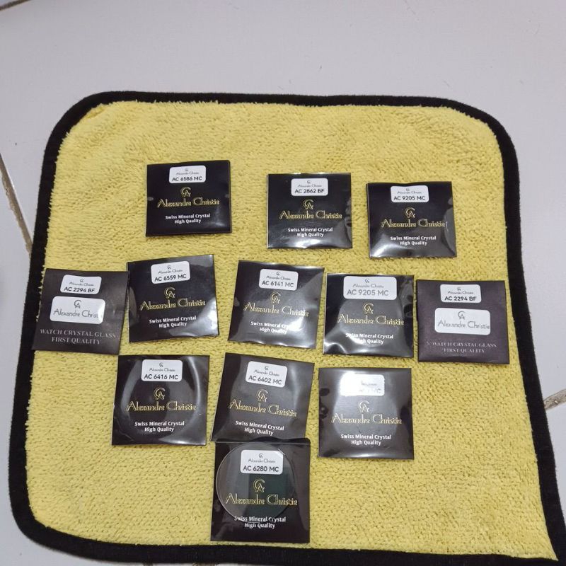 Kaca jam tangan Alexandre christie