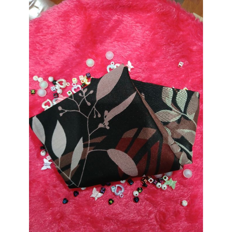 Jilbab Segi Empat Motif/Corak