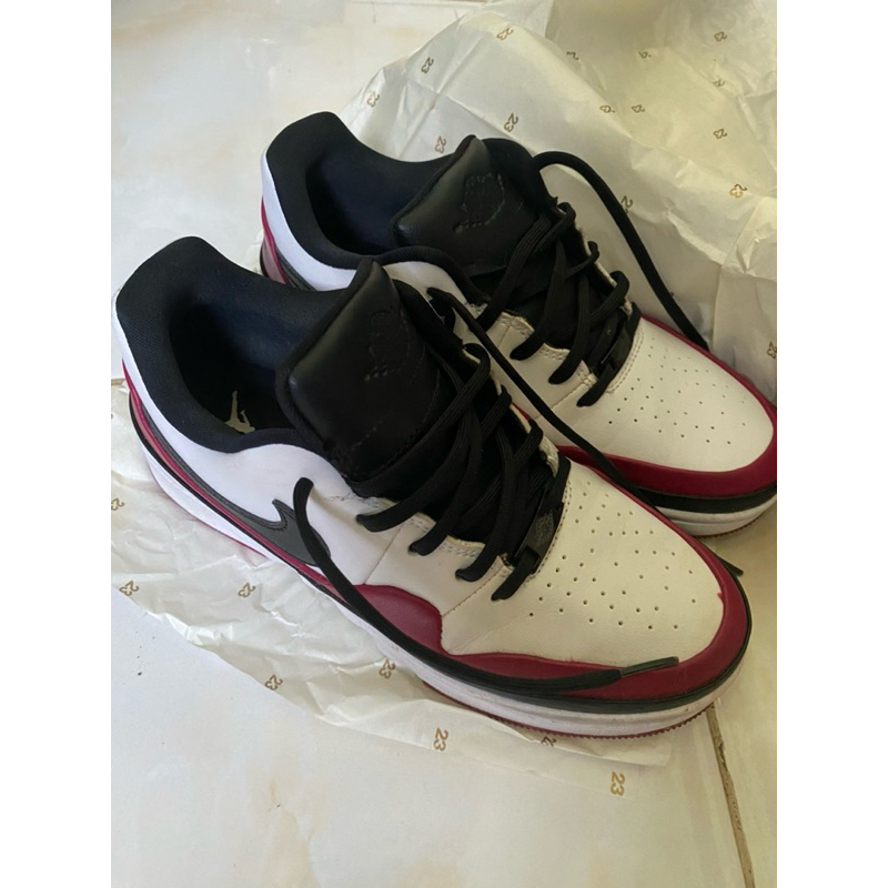 VERY RARE WOMENS AJ 1 Jester  XX low laced Size 39