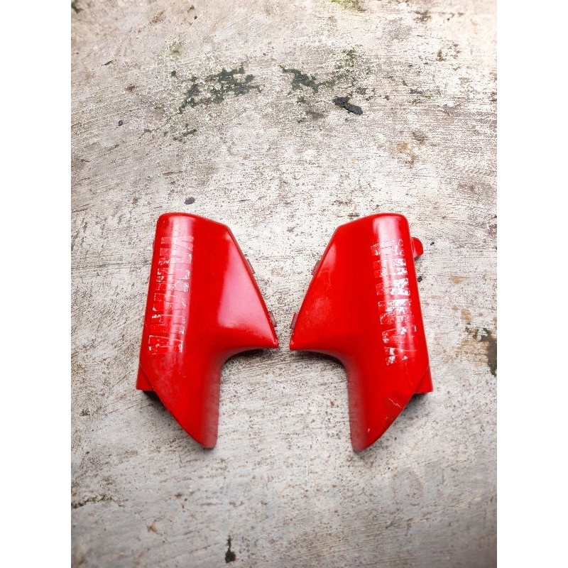 cover shock depan yamaha fiz r original