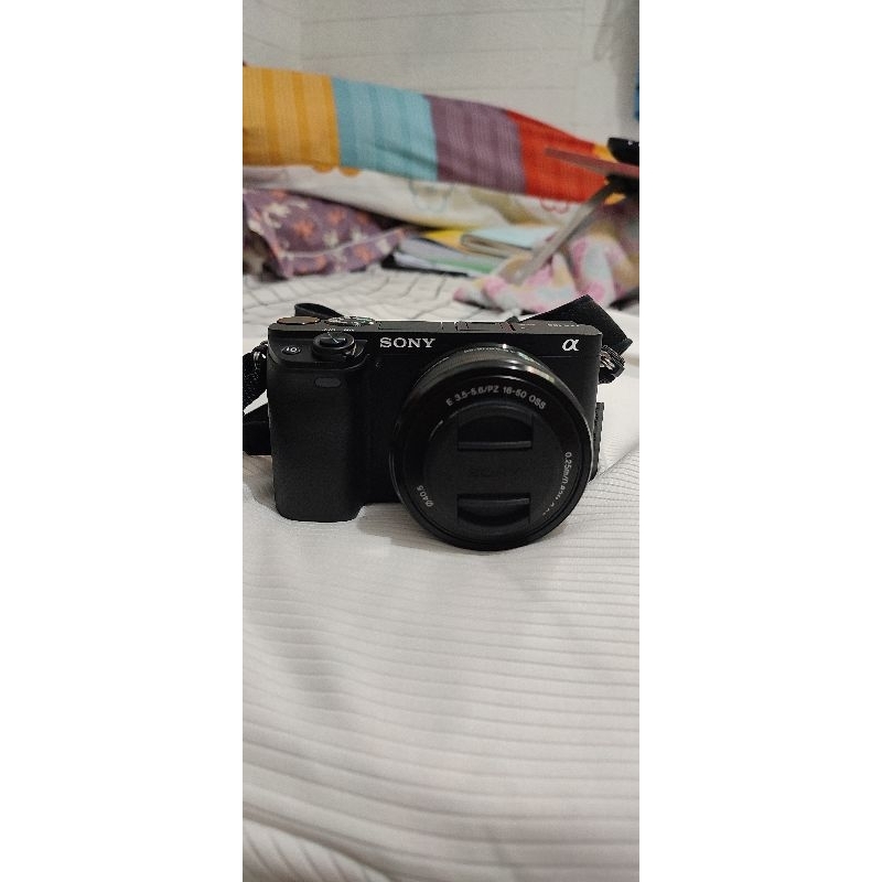 Kamera second Sony A6400 + Lensa