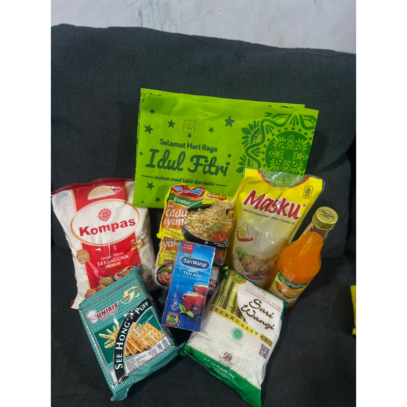 

bingkisan Lebaran khusus dalam Kota Makassar