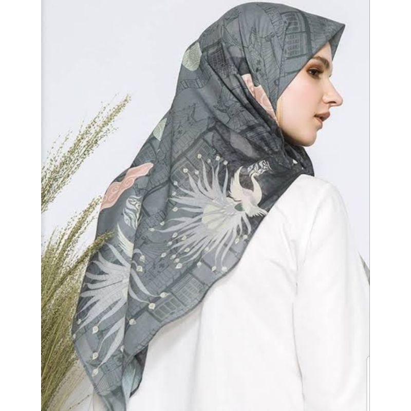 PRELOVED | ria miranda x cotton ink hijab