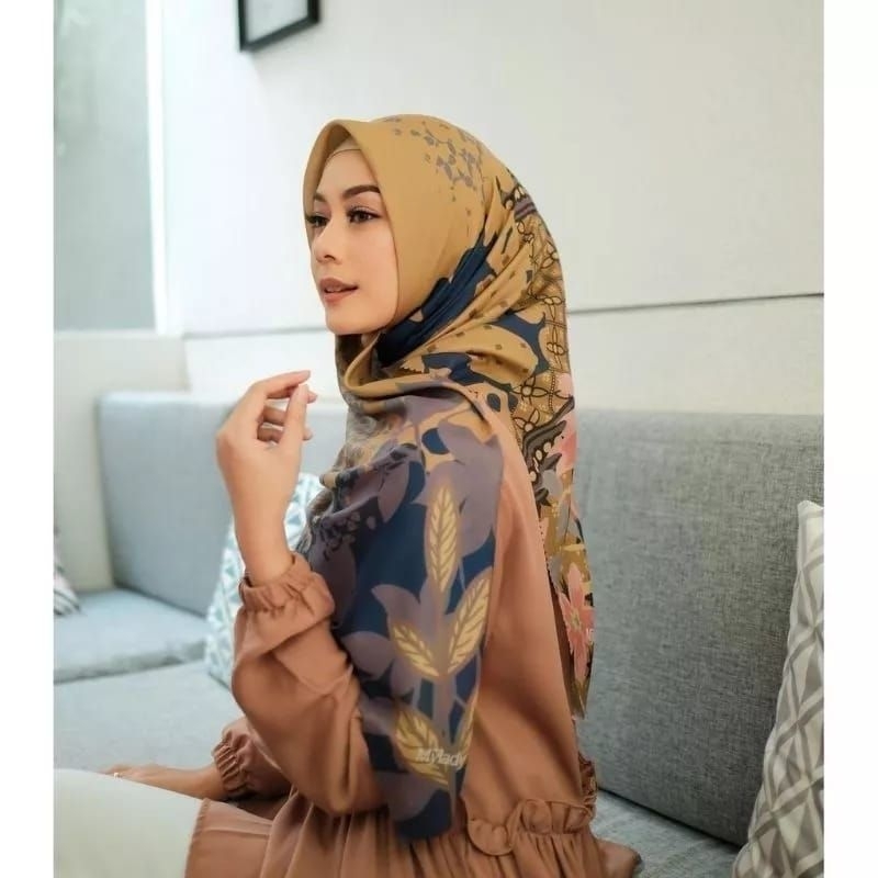 Kerudung Segi Empat Motif hijab segi empat motif bunga terbaru