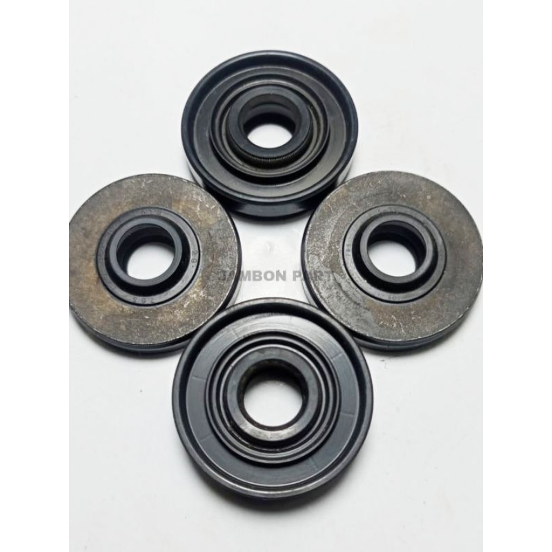 Seal Sil Sok Belakang Kijang Innova Reborn