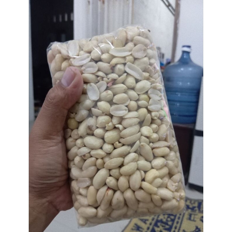 kacang tanah kupas premium besar