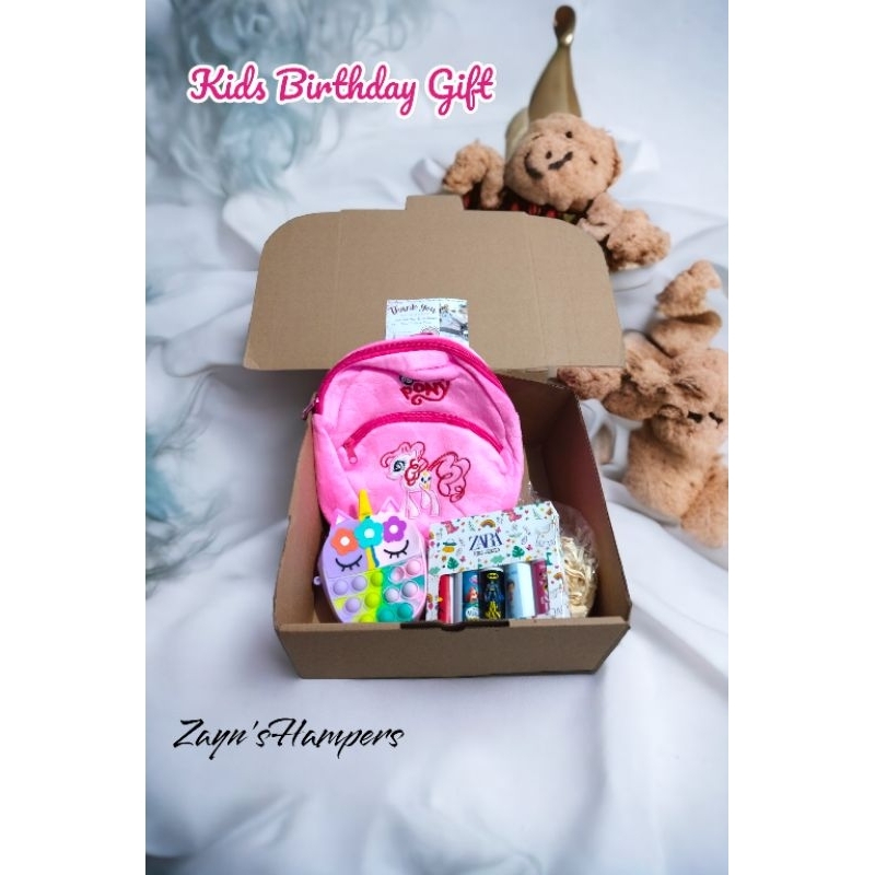 

Hampers murah ulang tahun anak /Gift box lucu ultah anak laki²/gift box unik ultah anak perempuan
