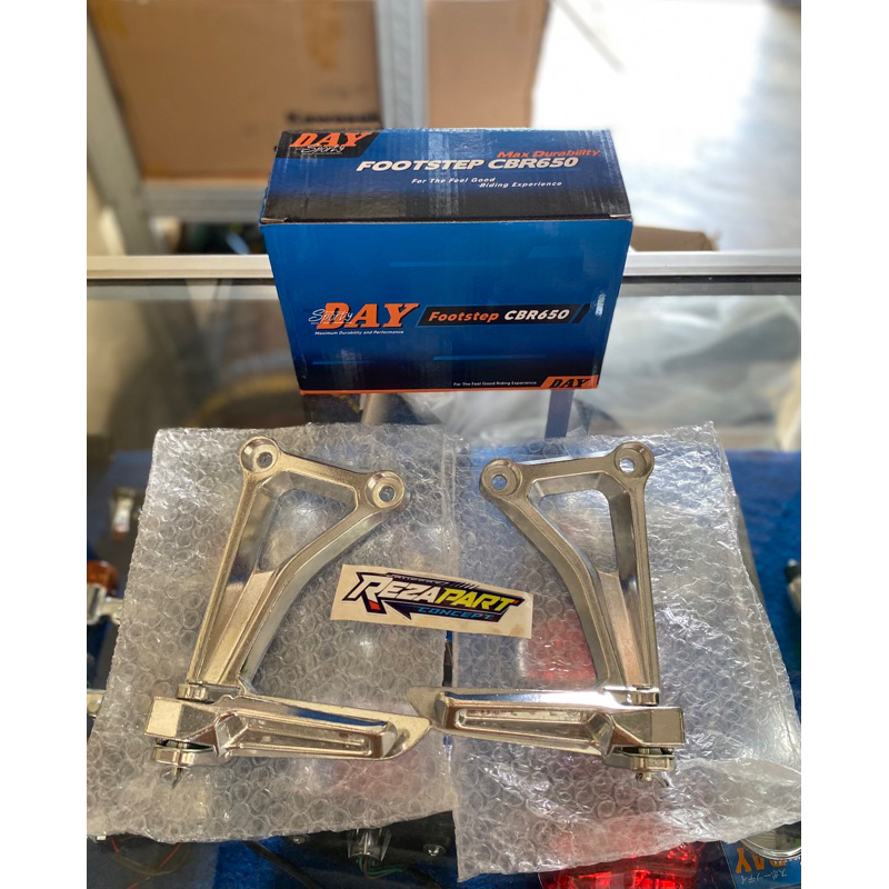 Postep CBR650 Postep belakang CBR 650 merk day