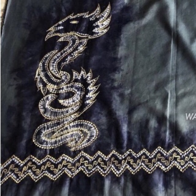 KAIN SASIRANGAN KATUN SATIN / SASIRANGAN BORDIR by ayasasirangan