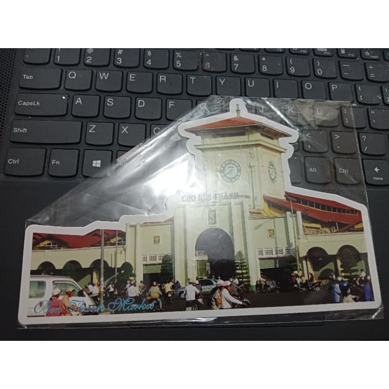 

shape postcard Ben Tanh Market