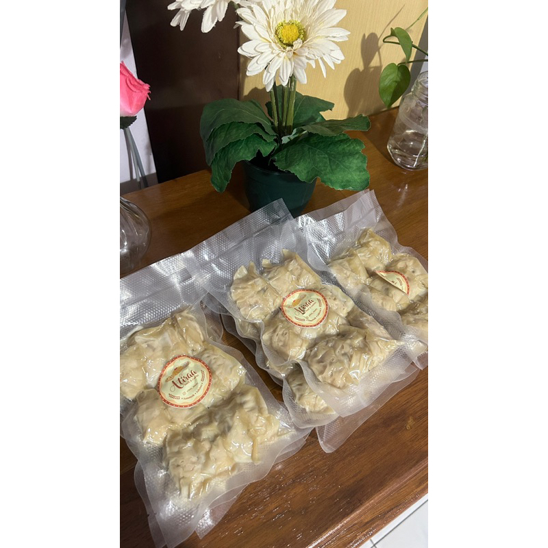 

SPECIAL GYOZA FROZEN FOOD