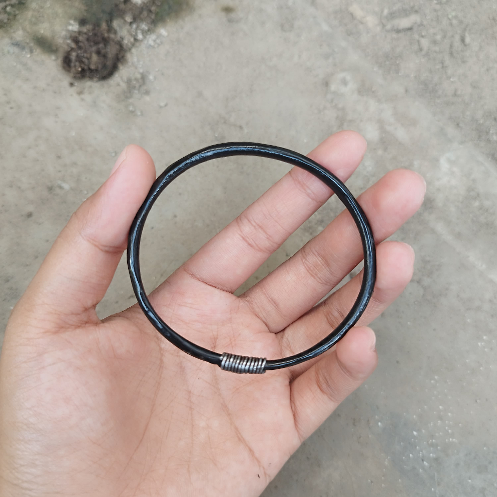 Gelang Akar Bahar Hitam Model Ring