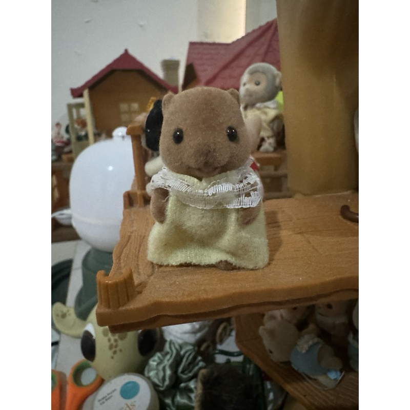 sylvanian families baby beaver brown