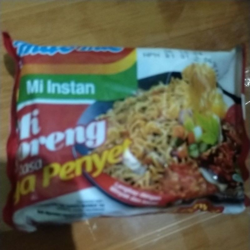 

indomie goreng iga penyet