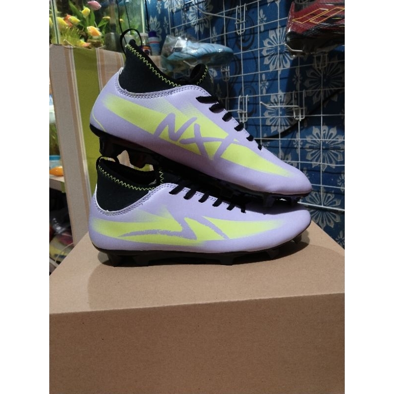 Sepatu Sepakbola Specs Series NXT JR FG