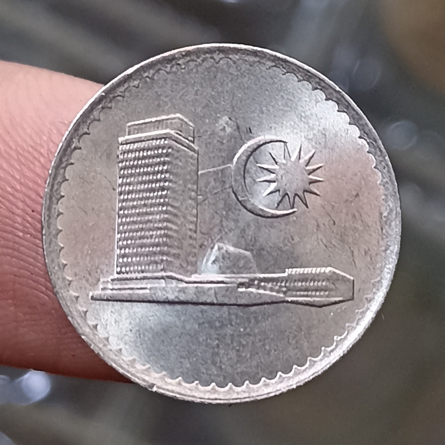 Koin Kuno Malaysia 5 Sen - First Series Coins Parliament 1982