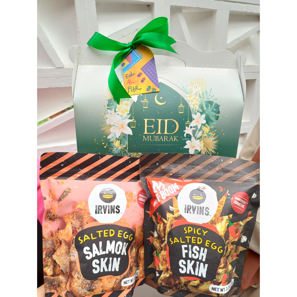

Hampers Premium Snack Irvins Singapore Salmon Skin Fish Skin Cemilan Enak Import Lebaran Idul Fitri