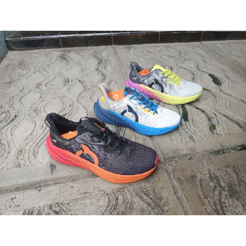 ortuseight sepatu lari hyperfuse 2.1