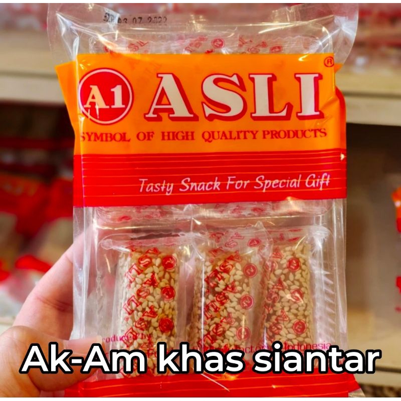 

Kacang tumbuk halus berbalut mochi (Ak-Am) khas siantar