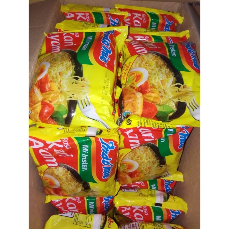 

MIE INSTAN INDOMI KARI AYAM 5 PCS MIE KUAH