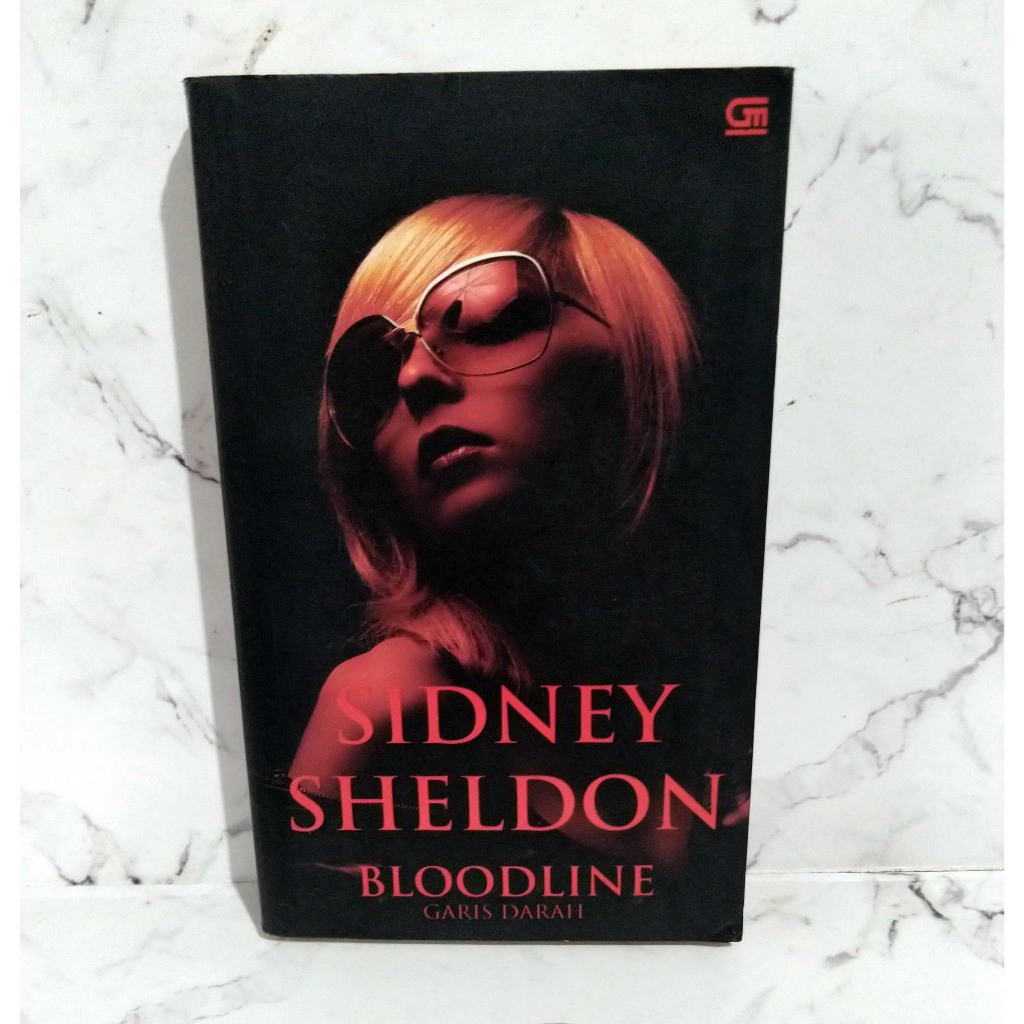 Novel Bloodline (Garis Darah) Cover 2009 Sidney Sheldon - Gramedia
