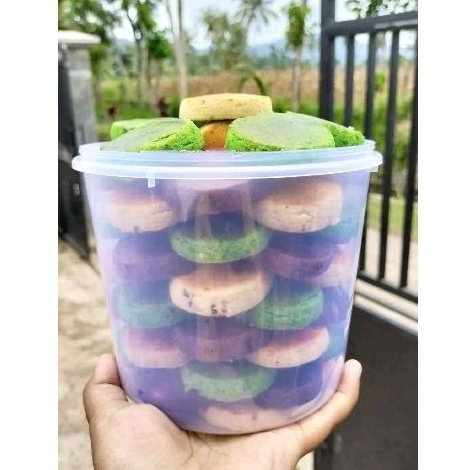 

Kue kacang pandan 1kg