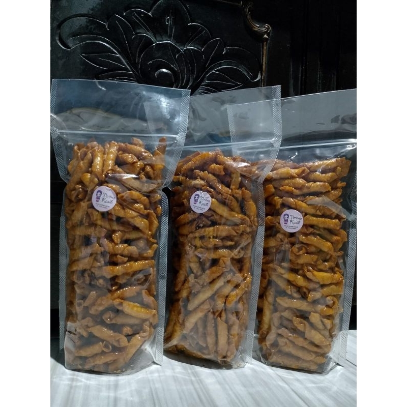 

Kacang sembunyi SnackQuw