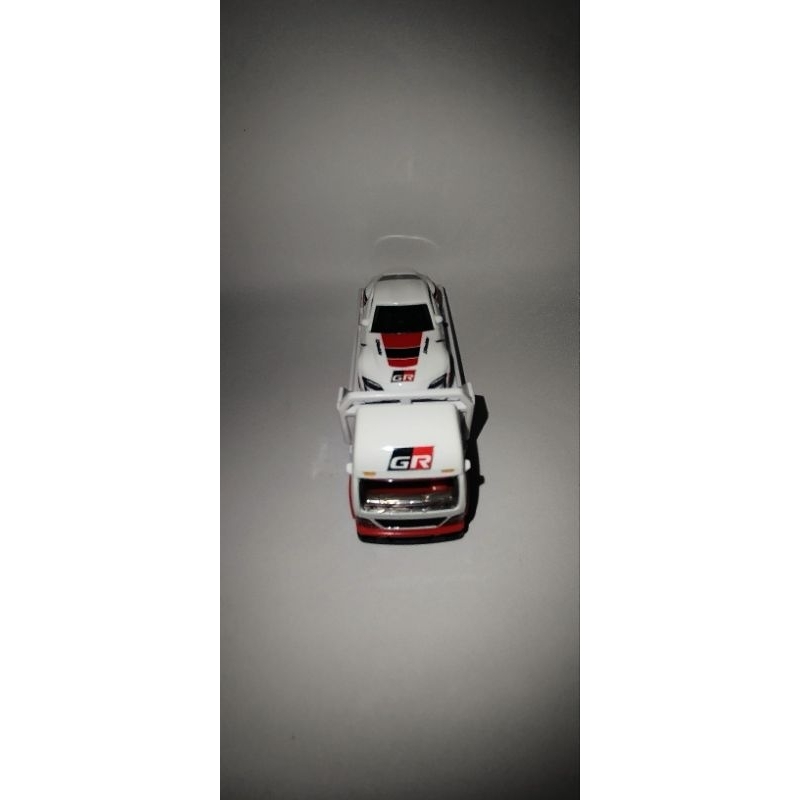 Hotwheels Team Transport ('21 Toyota GR Supra & Aero Lift)